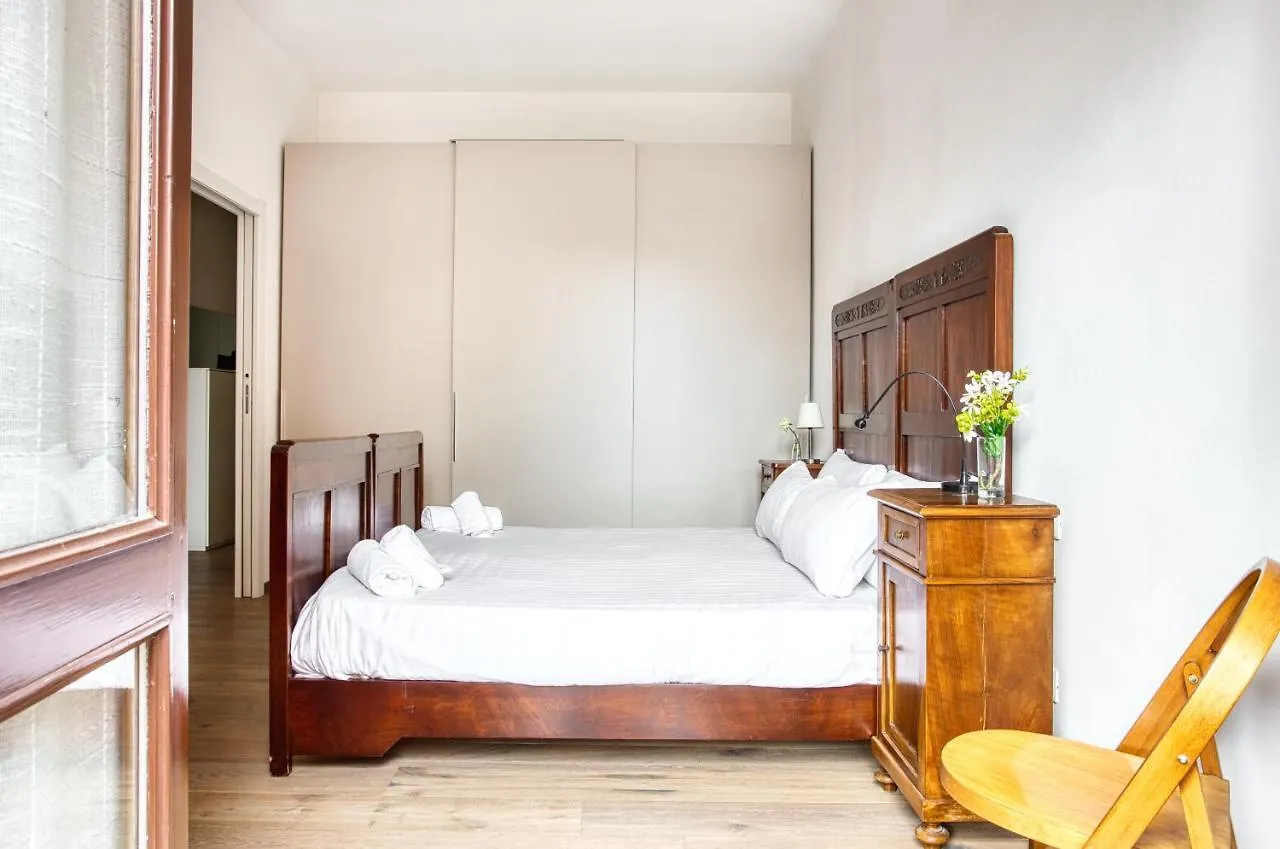 Joivy Classic Flat With Balcony Apartment Milan Italy